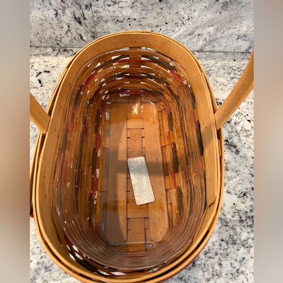 1997 Longaberger Large Easter Basket with protector - Picture 5 of 8